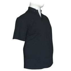 Polo πικέ ελαστικό μονόχρωμο με μεταλλικό patch και κουμπί στο γιακά - Dark Blue Polo πικέ ελαστικό μονόχρωμο με μεταλλικό patch και κουμπί στο γιακά - Dark Blue